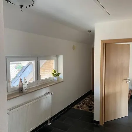 Cozy With Balcony And Parking In Tueddern